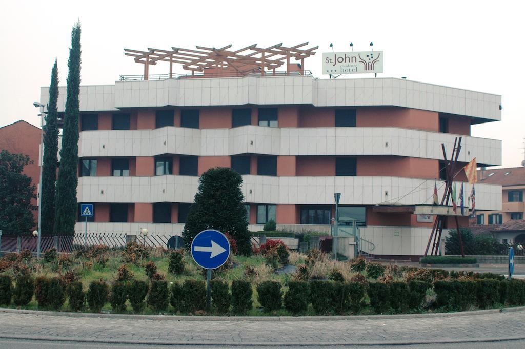 Hotel St John Desio Exterior foto